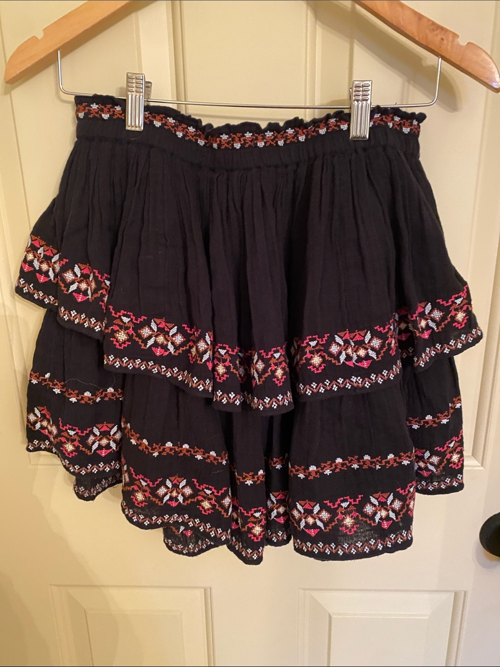 Aritzia Monté Mini Skirt by Little Moon Black Ruffle Tier Size M EUC